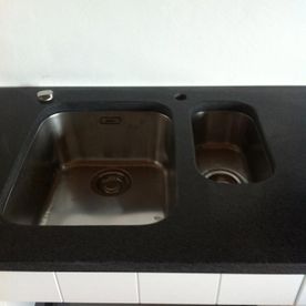 Waschbecken Aussparung Küche - Wanke-Naturstein